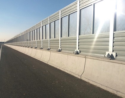 浙江快速路隔音層項(xiàng)目